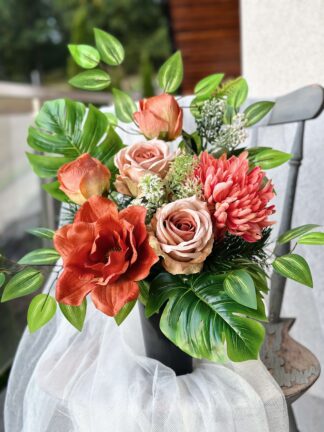 Bukiet nagrobny w pomarańczowych i brązowych odcieniach